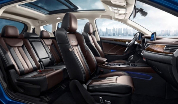 DFSK Glory 580 Intelligent (DFSK Fengon 580)